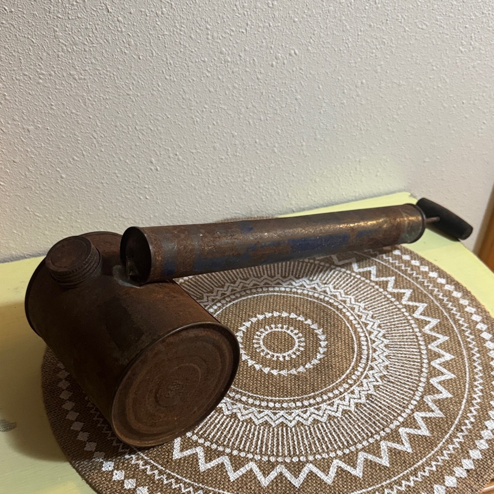 Vintage Metal Sprayer for display or repurpose
